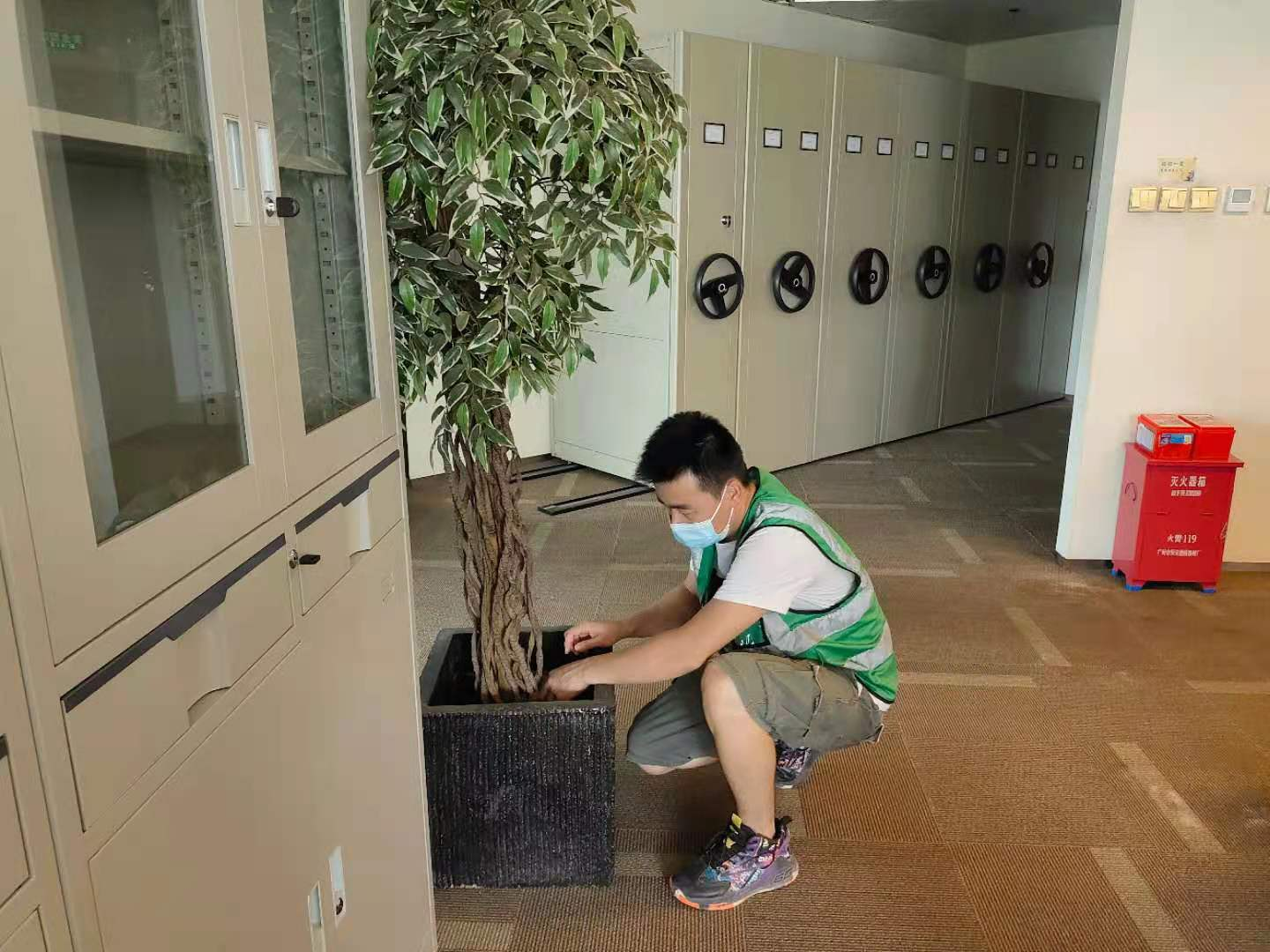 国药（广州）国际医药卫生有限公司